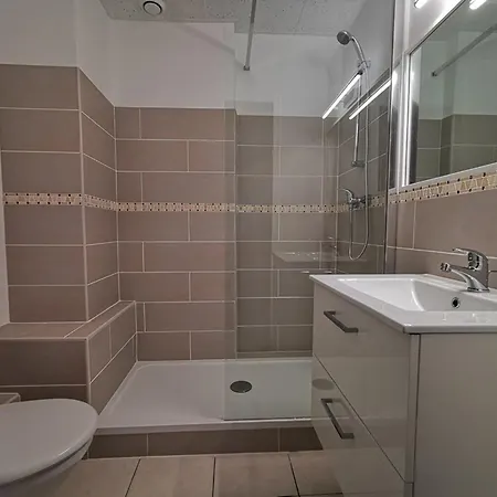 4 Pers, A 10m, Parking, Clim, Wifi, Animaux Acceptes - Fr-1-803-63 Apartment